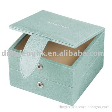 jewellery case,jewellery box,jewelry case,jewelry box